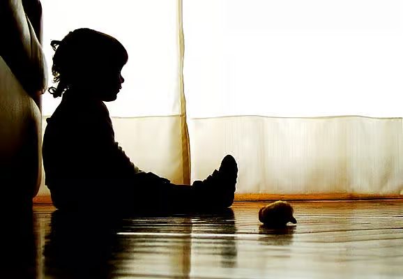 Abu Dhabi Court Grants Full Custody of Boy to Maternal Aunt in Unique Case